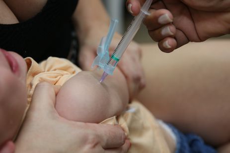 Brasília (DF) Vacinação contra a gripe para crianças a partir de seis meses até 11 anos de idade.